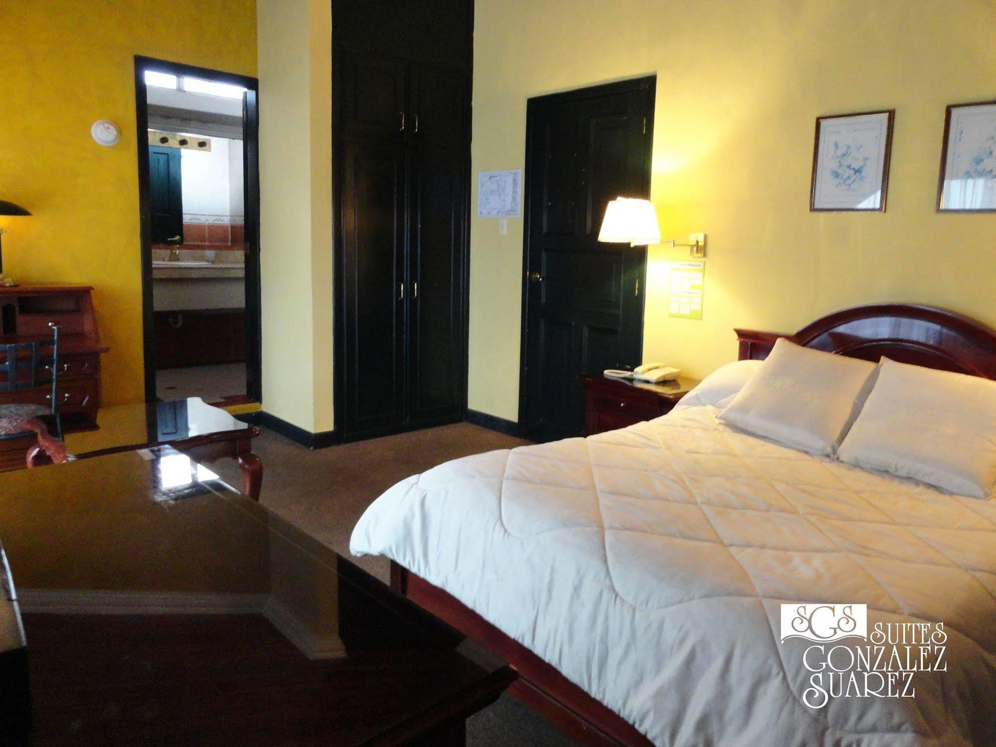 Hotel Suites Gonzalez Suarez Кіто Екстер'єр фото